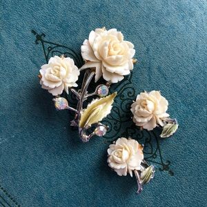 Vintage brooch and earrings set